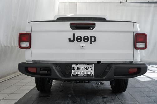 2026 Jeep Gladiator Sport S