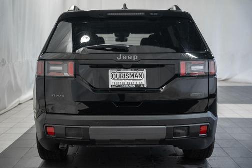2026 Jeep Cherokee Overland