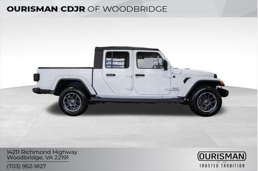 2022 Jeep Gladiator Overland