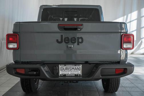 2026 Jeep Gladiator Sport S