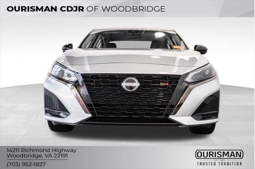 2023 Nissan Altima SR FWD