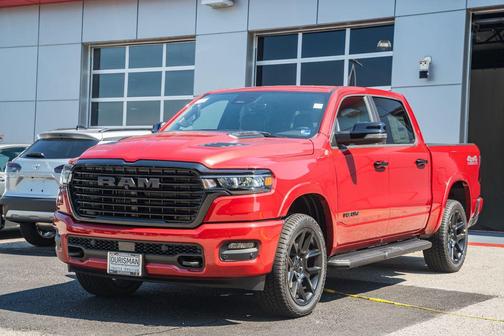 Molten Red Pearlcoat 2026 RAM 1500 Laramie