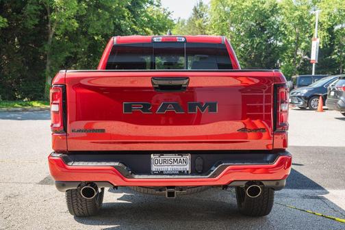 Molten Red Pearlcoat 2026 RAM 1500 Laramie