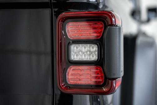 2026 Jeep Gladiator Mojave 4x4