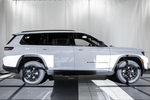 2025 Jeep Grand Cherokee L Altitude