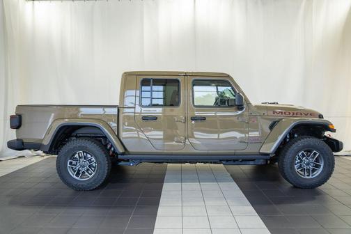 41 2027 Jeep Gladiator Mojave