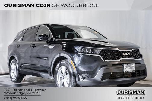 2023 Kia Sorento LX