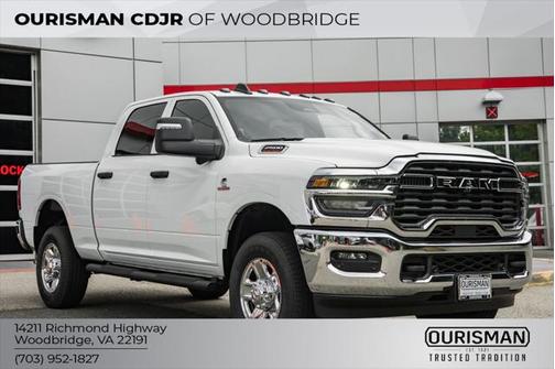 2025 RAM 2500 Tradesman Crew Cab 4x4 6'4' Box