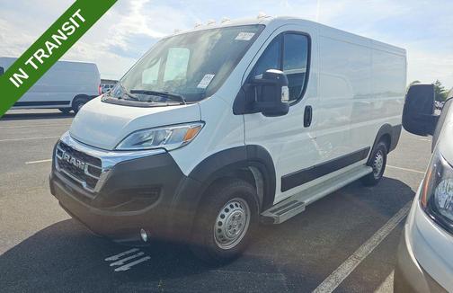 Bright White Clearcoat 2025 RAM ProMaster 2500 Tradesman