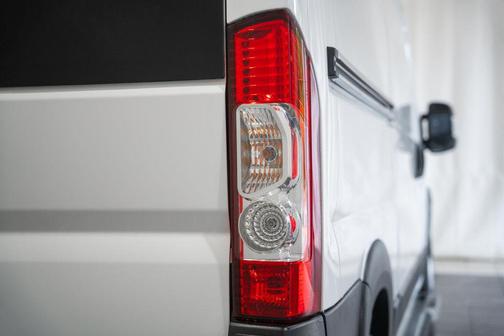 Bright White Clearcoat 2025 RAM ProMaster 2500 Tradesman