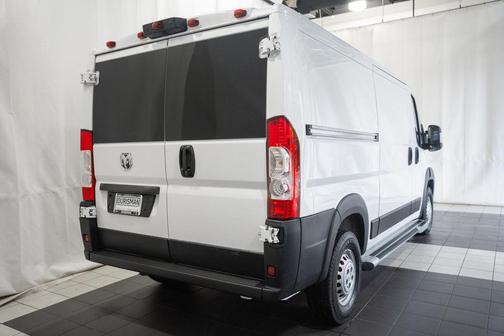 Bright White Clearcoat 2025 RAM ProMaster 2500 Tradesman