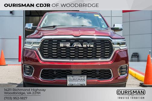 Delmonico Red Pearlcoat 2025 RAM 1500 ST