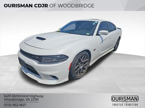2016 Dodge Charger R/T Scat Pack