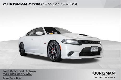 2016 Dodge Charger R/T Scat Pack