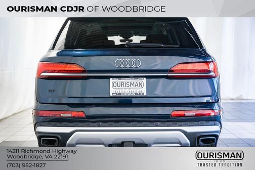 2025 Audi Q7 45 Premium Plus
