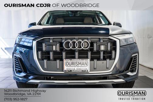 2025 Audi Q7 45 Premium Plus