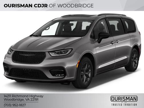 Ceramic Gray Clearcoat 2025 Chrysler Pacifica L