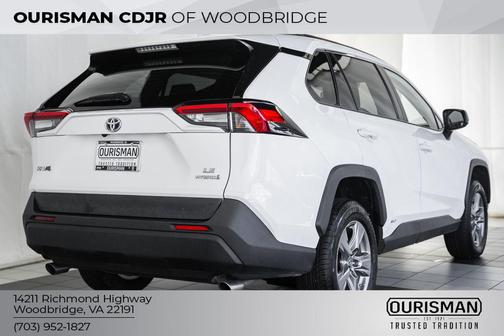 2022 Toyota RAV4 Hybrid LE