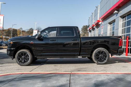 2026 RAM 2500 Laramie Crew Cab 4x4 6'4' Box