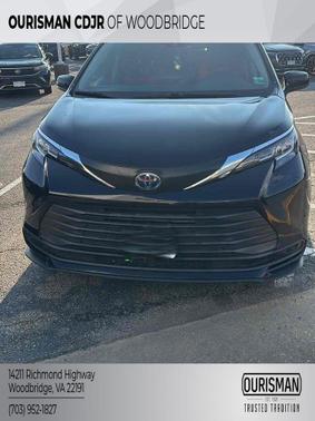 2021 Toyota Sienna LE