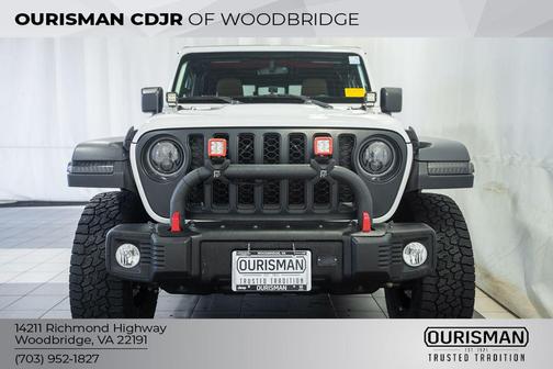 Bright White Clearcoat 2022 Jeep Gladiator Rubicon