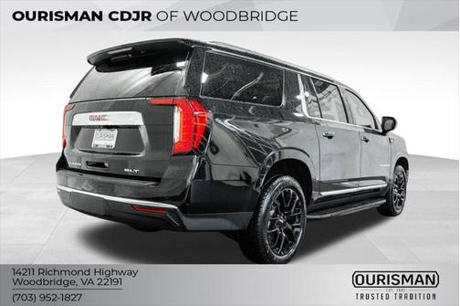 2023 GMC Yukon XL SLT