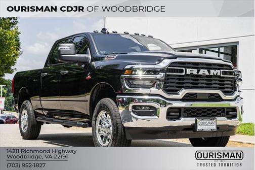 2025 RAM 2500 Tradesman Crew Cab 4x4 6'4' Box
