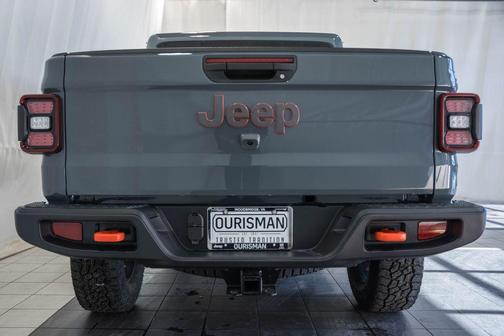 2026 Jeep Gladiator Mojave 4x4