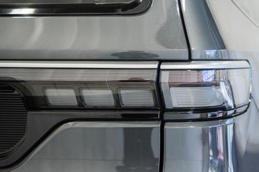 Baltic Gray Metallic Clearcoat 2026 Jeep Grand Wagoneer 4x4