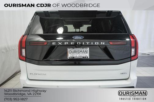 OXFORD WHITE 2025 Ford Expedition Max Platinum