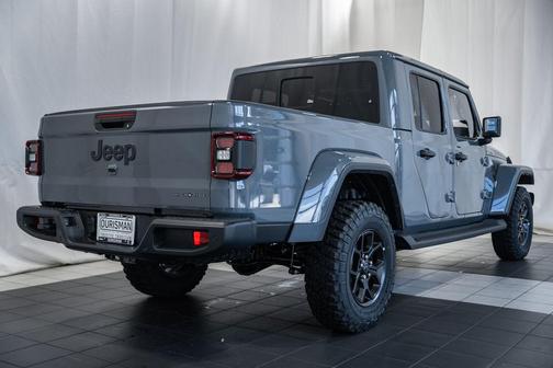 2025 Jeep Gladiator High Tide