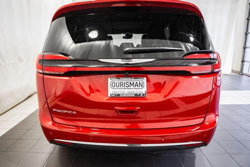 2026 Chrysler Pacifica L