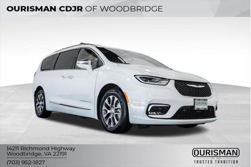 2024 Chrysler Pacifica L