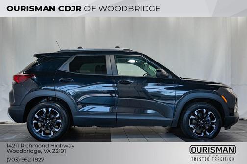 Midnight Blue Metallic 2021 Chevrolet Trailblazer LT