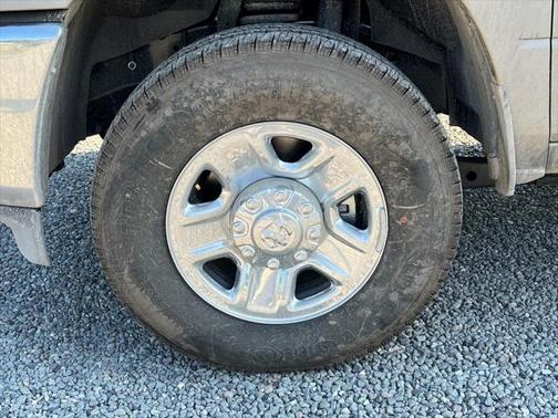 2024 RAM 2500 Tradesman Crew Cab 4x4 6'4' Box