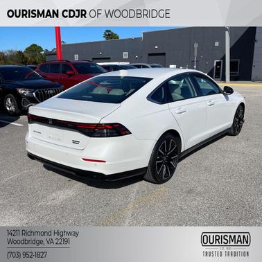 2025 Honda Accord Hybrid Touring