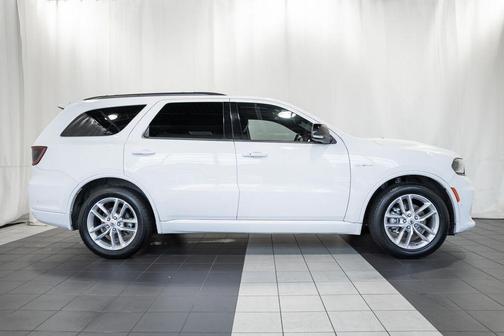 White Knuckle Clearcoat 2023 Dodge Durango R/T Plus AWD