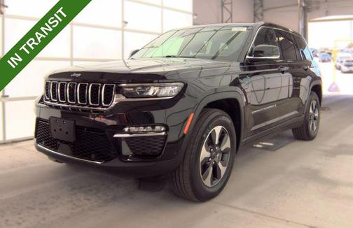 Diamond Black Crystal Pearlcoat 2022 Jeep Grand Cherokee 4xe Base