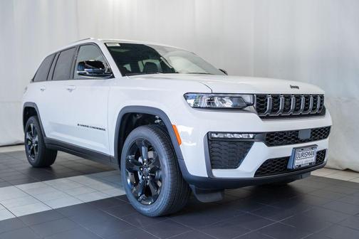 Bright White Clearcoat 2027 Jeep Grand Cherokee Limited