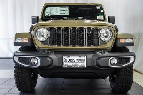 2025 Jeep Gladiator High Tide