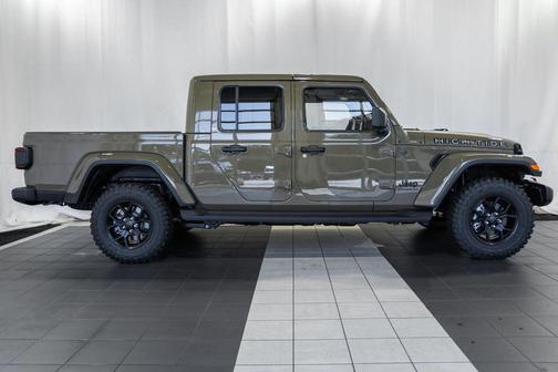 2025 Jeep Gladiator High Tide
