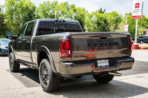 Granite Crystal Metallic Clearcoat 2026 RAM 2500 Limited Crew Cab 4x4 6'4' Box