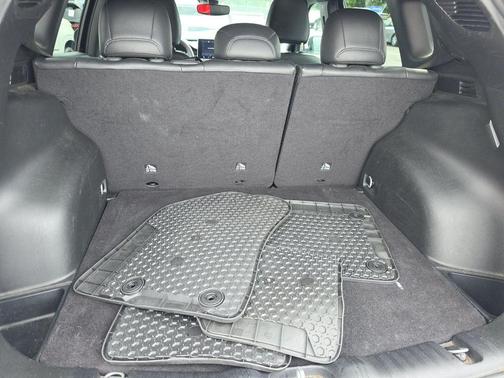 Diamond Black Crystal Pearlcoat 2025 Jeep Compass Trailhawk