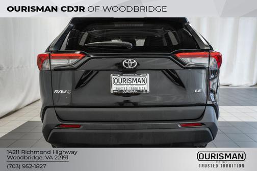 2021 Toyota RAV4 LE