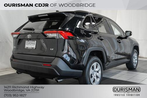 2021 Toyota RAV4 LE