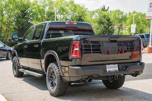 Diamond Black Crystal Pearlcoat 2026 RAM 1500 Rebel