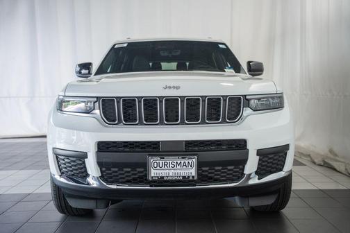 Bright White Clearcoat 2026 Jeep Grand Cherokee L Laredo