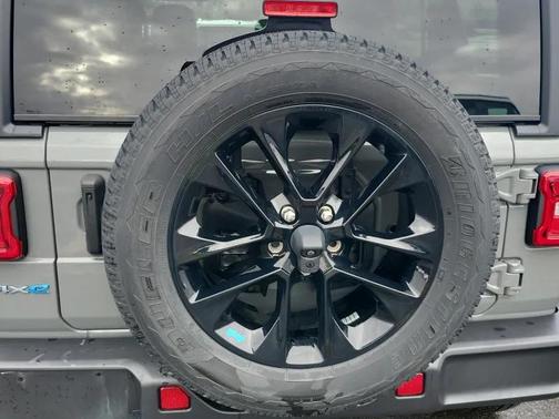 Sting-Gray Clearcoat 2023 Jeep Wrangler 4xe Sahara
