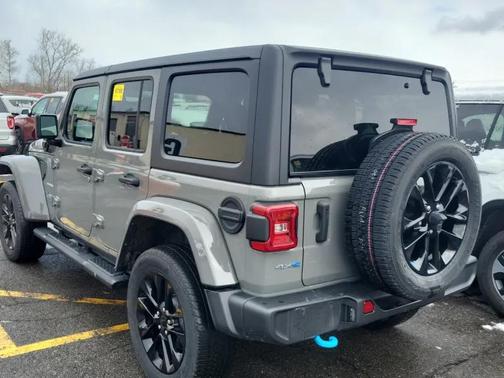 Sting-Gray Clearcoat 2023 Jeep Wrangler 4xe Sahara