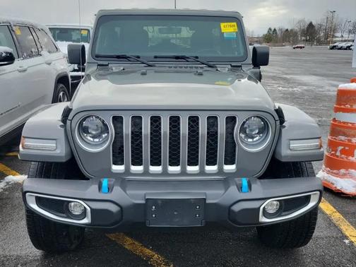 Sting-Gray Clearcoat 2023 Jeep Wrangler 4xe Sahara